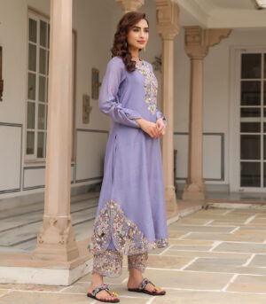 Gulzar Farshi Kurta Set