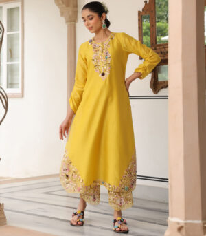 Gulzar Farshi Kurta Set