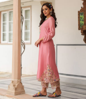 Gulzar Farshi Kurta Set