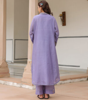 Gulzar Collar Kurta Set