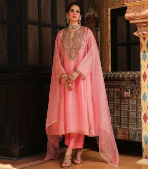 Ahista Pink Pakhi Yoke Pheran Long Kurta Set