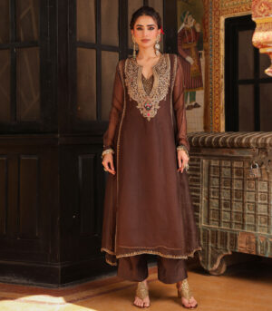Ahista Brown Pakhi Yoke Pheran Long Kurta Set