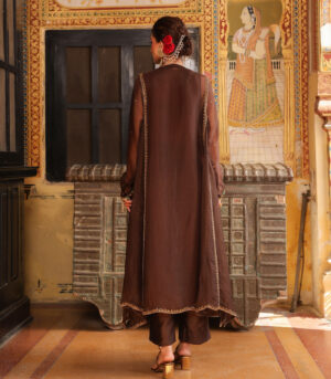 Ahista Brown Pakhi Yoke Pheran Long Kurta Set