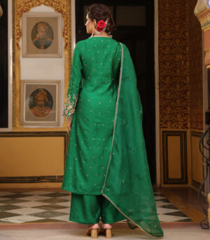 Ahista Green Mayur Applique Frockstyle Kurta Set