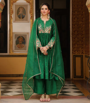 Ahista Green Mayur Applique Frockstyle Kurta Set