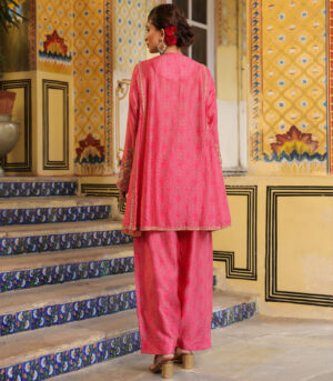 Ahista Pink Printed Pheran Short Kurta Set