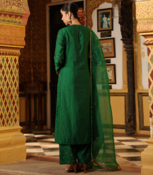Ahista Green Mayur Applique Long Kurta Set