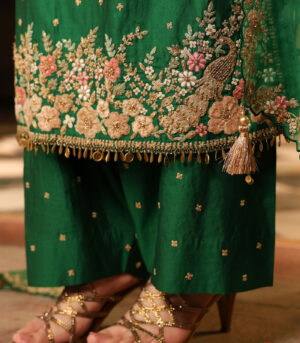 Ahista Green Mayur Applique Long Kurta Set