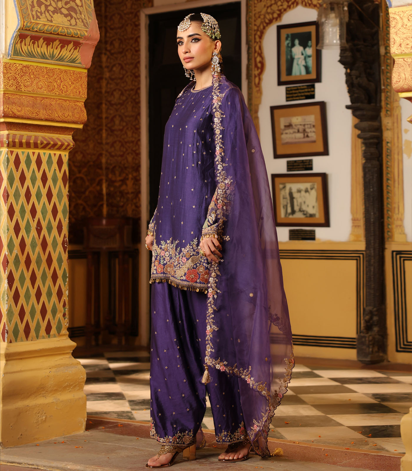 Ahista Purple Mayur Applique Short Kurta With Heavy Dupatta - Image 2