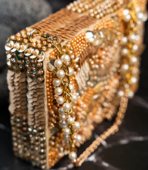 Sequinned Kasse Rustic