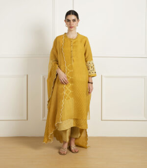 OCHRE DISCHARGE PRINT DOUBLE LAYER TUNIC