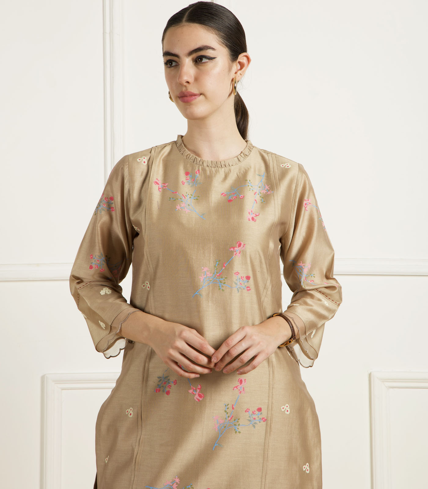 BEIGE FRONT PLEATS TUNIC IN SILK CHANDERI - Image 2