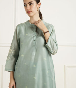 "MINT DOULBE LAYER TUNIC IN SILK CHANDERI