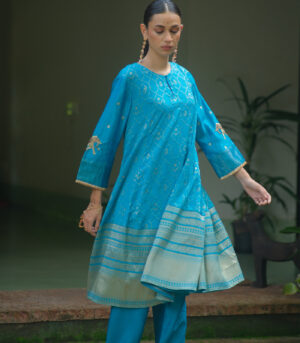 Antique benerasi woven kurta set