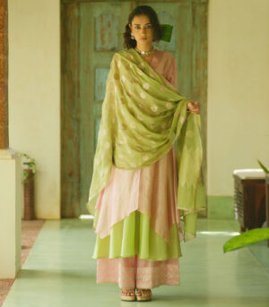 Double layer kurta with dupatta & matching pants