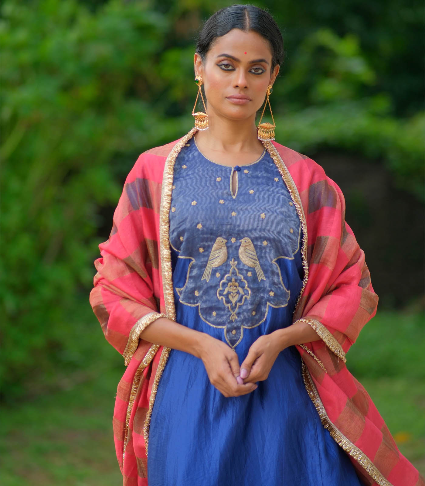 Silk kurta dupatta & matching pants set - Image 3