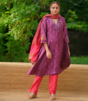 Brocade kurta with dupatta & matching pants set