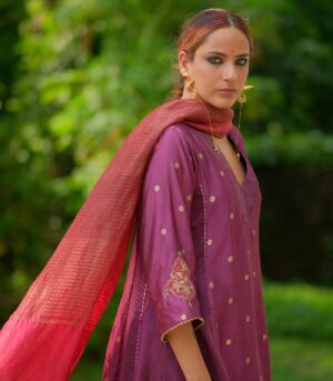 Brocade kurta with dupatta & matching pants set