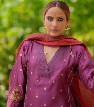 Brocade kurta with dupatta & matching pants set