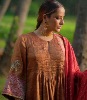 Tissue kurta with dupatta & matching pants