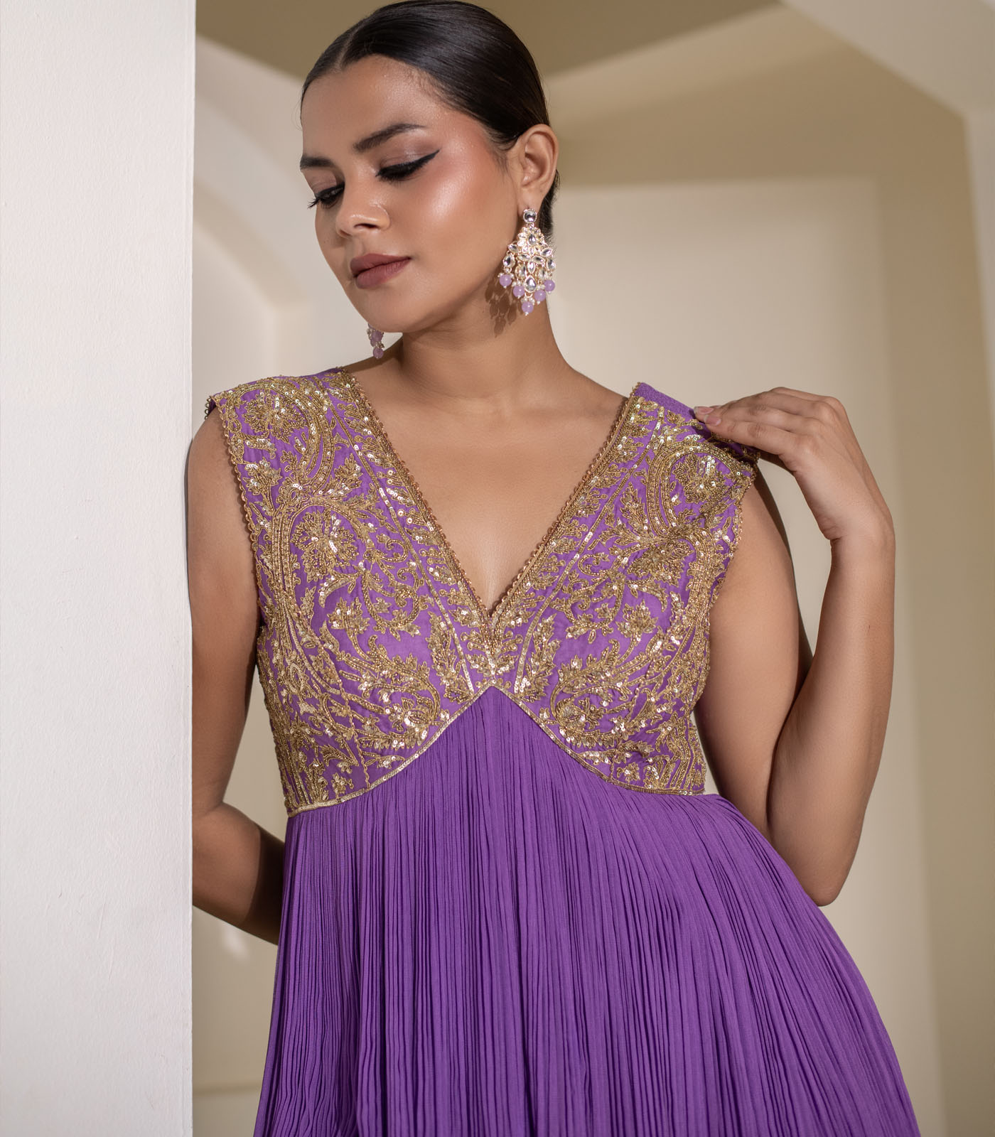 Purple Gathered V-Neck Embellished Short Tunic Sharara Set - Image 4