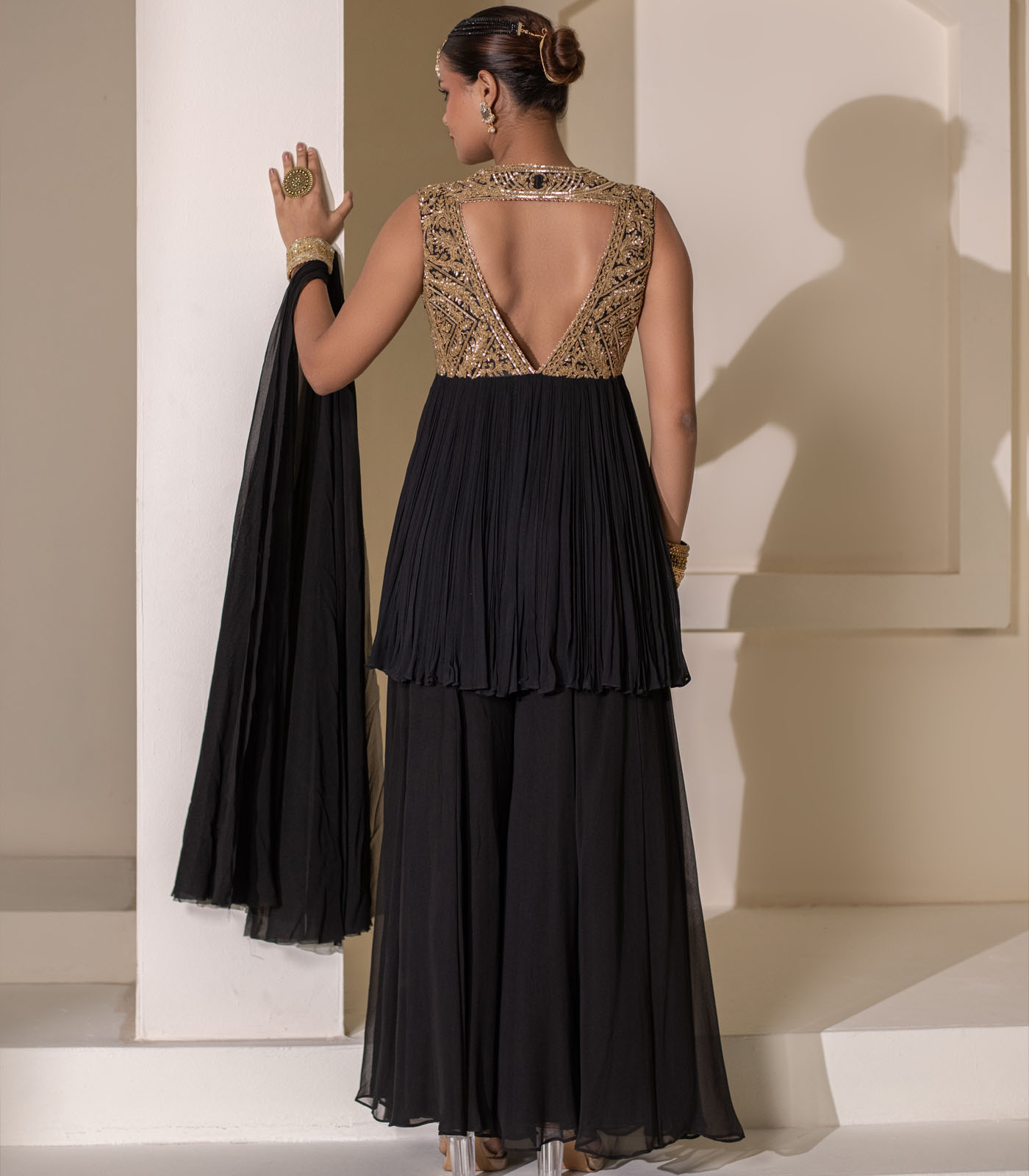 Black Gathered V-Neck Embellished Short Tunic Sharara Set - Image 4
